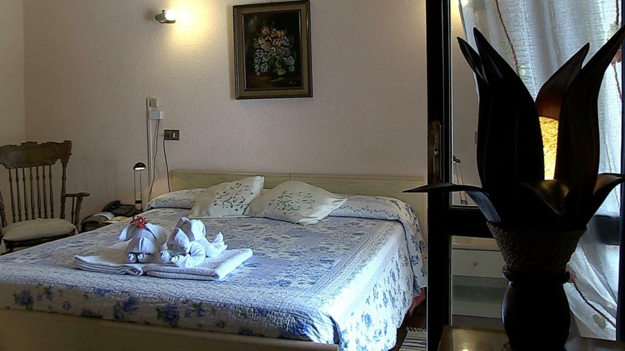 Hotel Rondanino Lanzo D'intelvi Bagian luar foto
